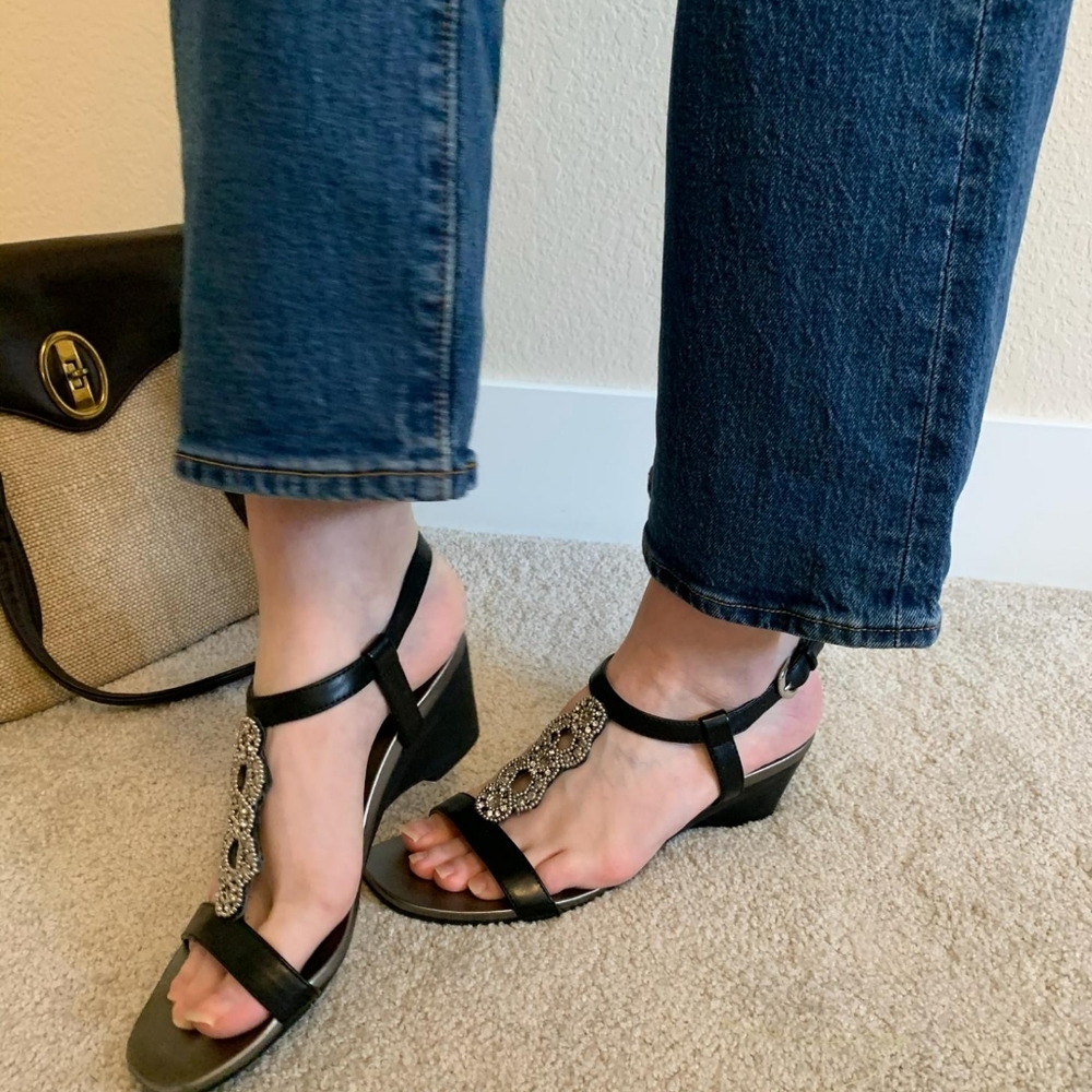 Black strappy bling summer wedge sandle